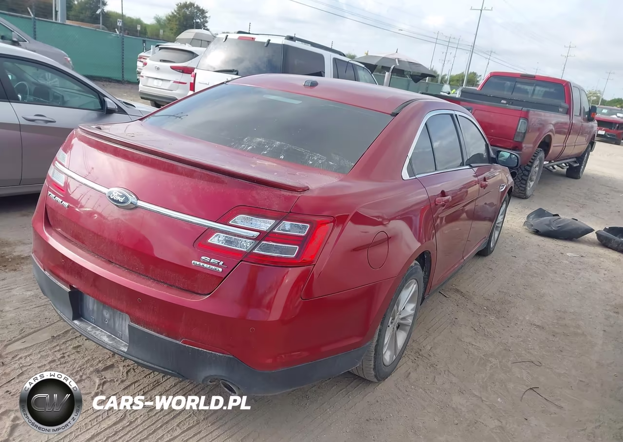 2015 Ford Taurus Sel VIN:1FAHP2E8XFG184247 - 4