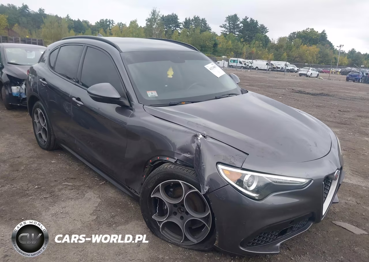 2018 Alfa Romeo Stelvio Sport Awd