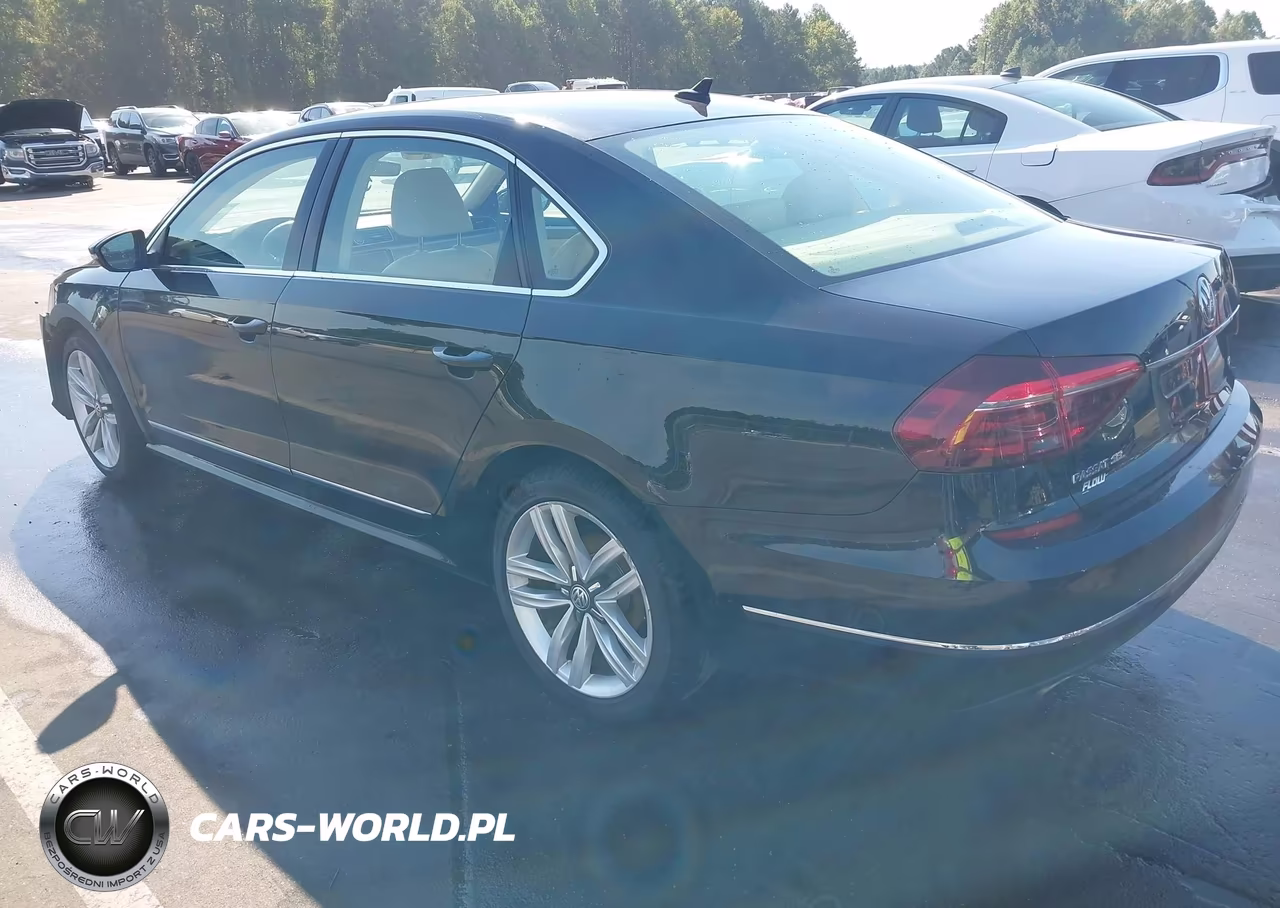2017 Volkswagen Passat 1.8T Sel Premium VIN:1VWCT7A32HC037497 - 3
