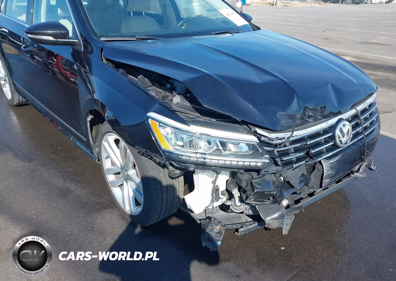 2017 Volkswagen Passat 1.8T Sel Premium VIN:1VWCT7A32HC037497 - 6