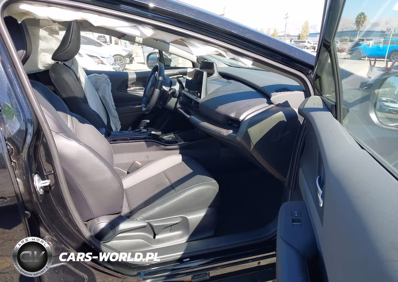 2024 Toyota Prius Limited Awd-E VIN:JTDADABU7R3016710 - 5