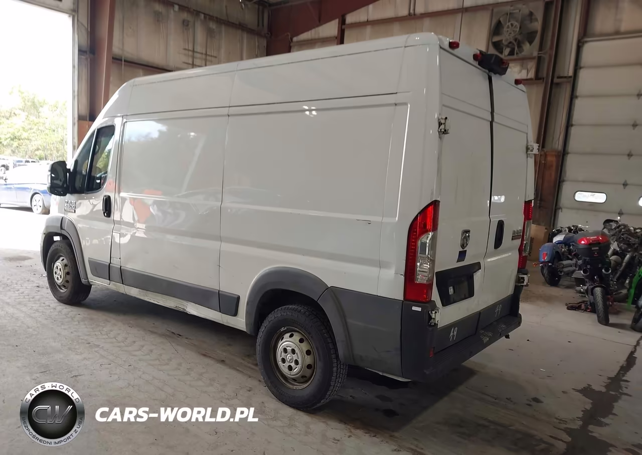 2018 Ram Promaster 2500 High Roof 136 Wb VIN:3C6TRVCG8JE144470 - 3