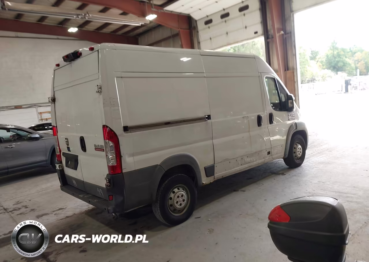 2018 Ram Promaster 2500 High Roof 136 Wb VIN:3C6TRVCG8JE144470 - 4