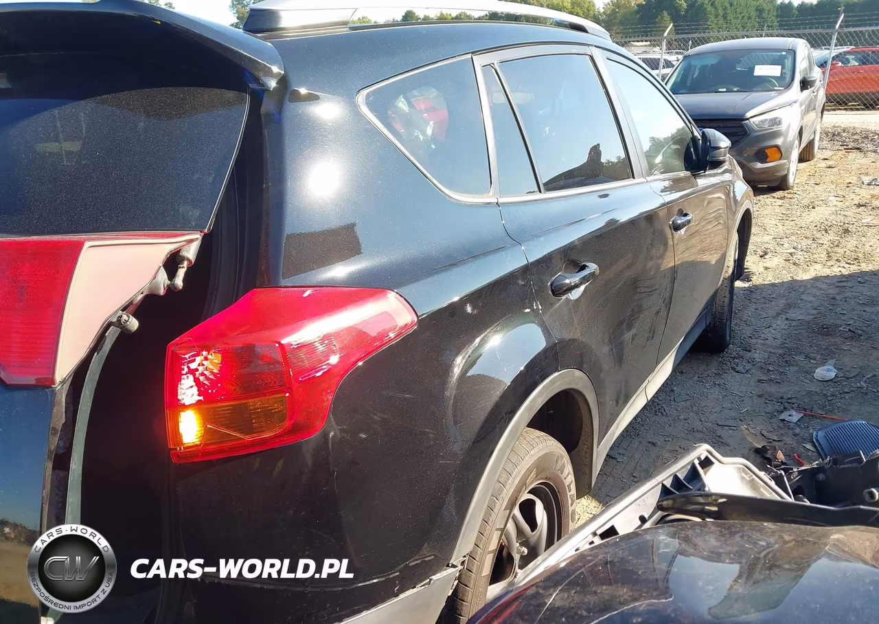 2015 Toyota Rav4 Le VIN:2T3ZFREV5FW223055 - 4