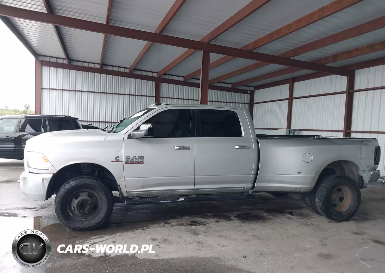 2017 Ram 3500 Slt 4X4 8' Box VIN:3C63RRHL7HG690527 - 17