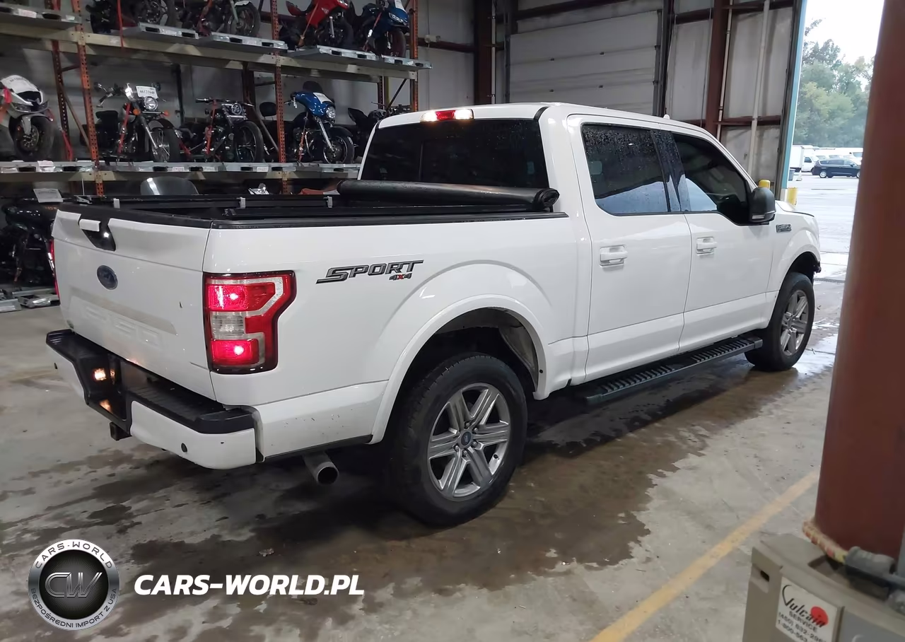 2018 Ford F-150 Xlt VIN:1FTEW1E58JFC66587 - 4