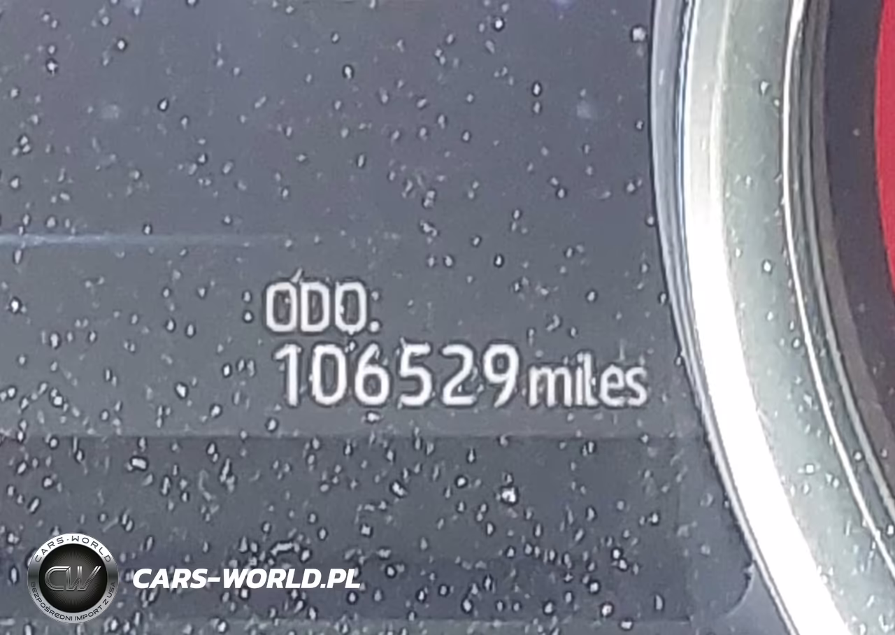 2019 Toyota Camry Xse VIN:4T1B61HK8KU165756 - 19
