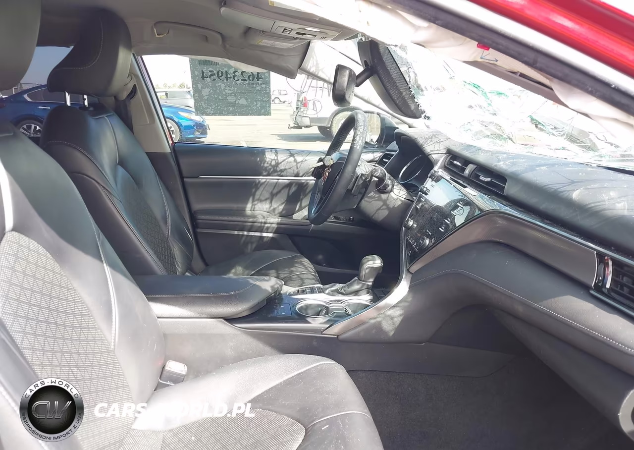 2019 Toyota Camry Xse VIN:4T1B61HK8KU165756 - 5