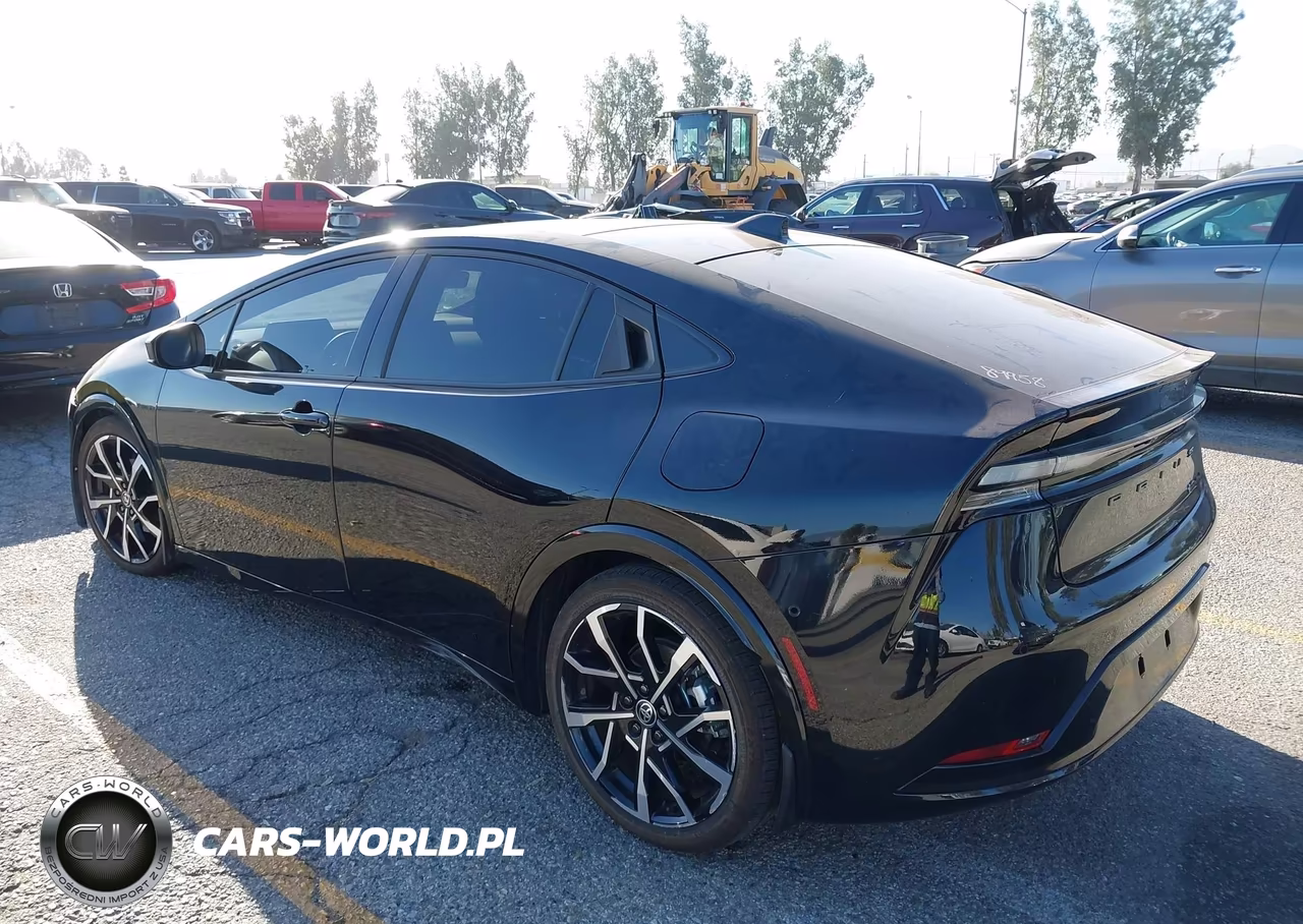 2024 Toyota Prius Prime Xse Premium VIN:JTDACACU7R3014912 - 3