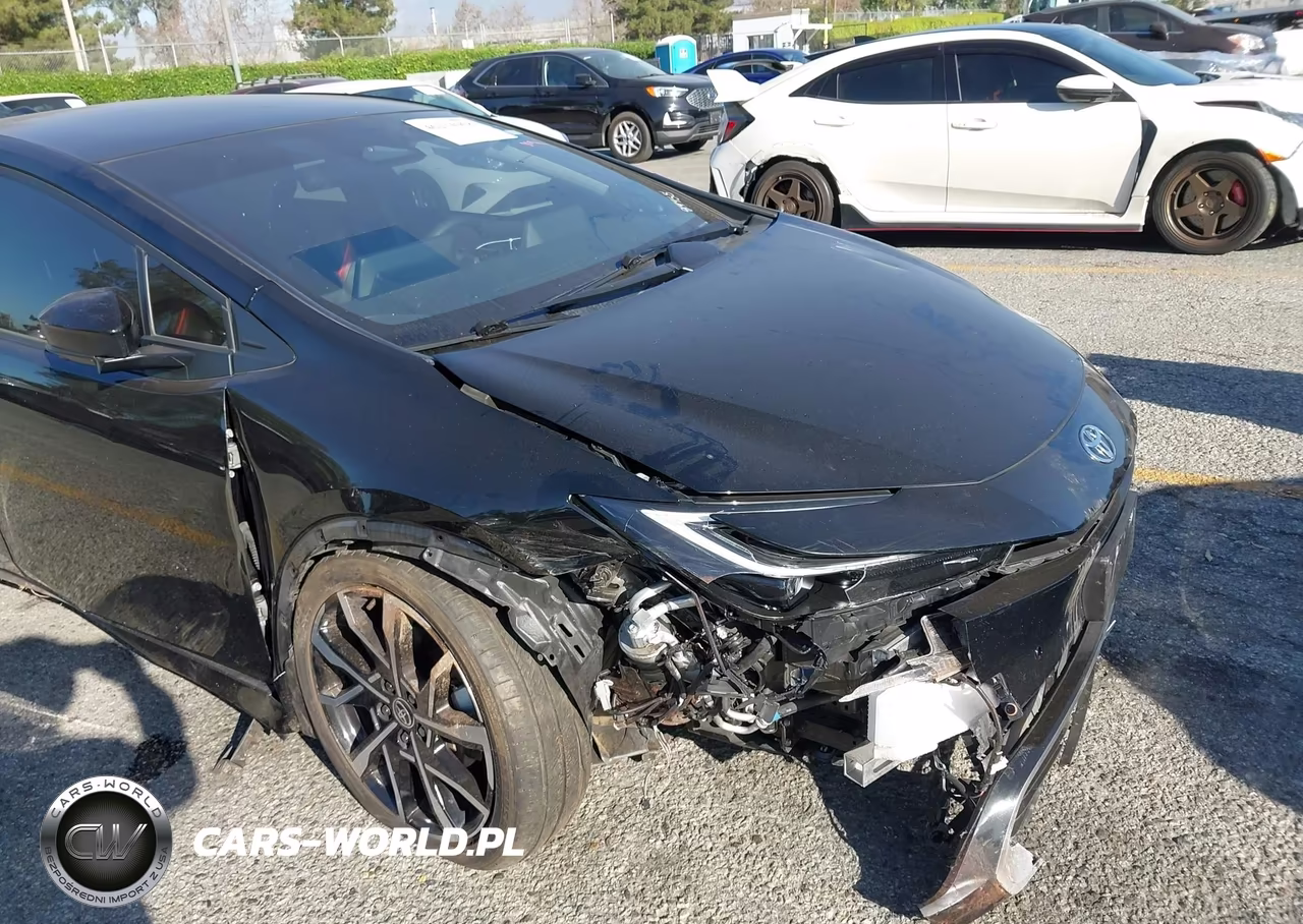2024 Toyota Prius Prime Xse Premium VIN:JTDACACU7R3014912 - 6