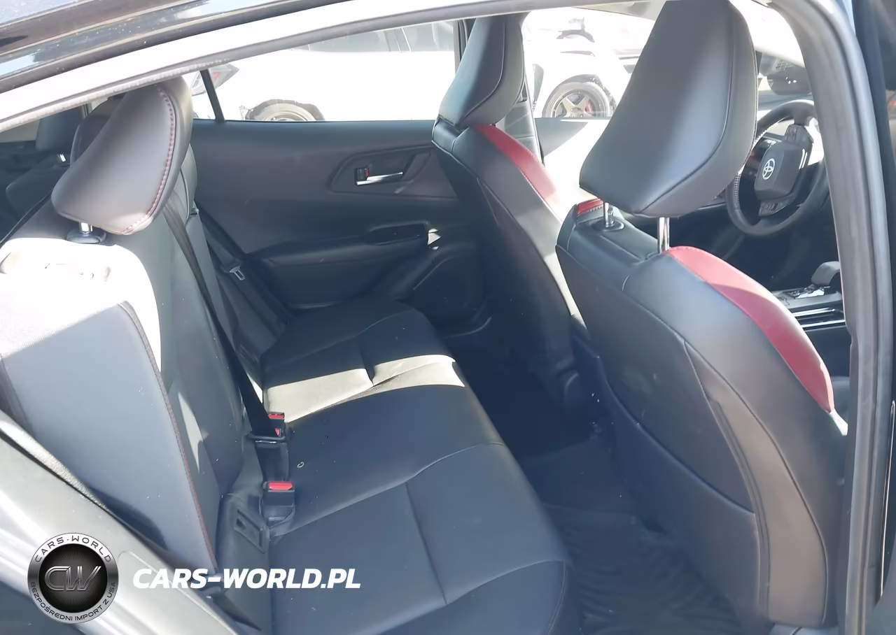 2024 Toyota Prius Prime Xse Premium VIN:JTDACACU7R3014912 - 8