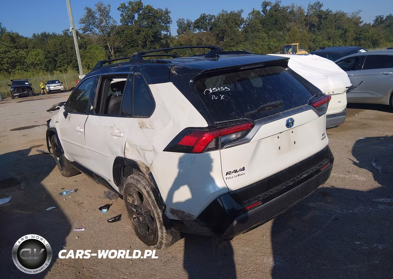 2021 Toyota Rav4 Hybrid Xse VIN:2T3E6RFV7MW015155 - 3