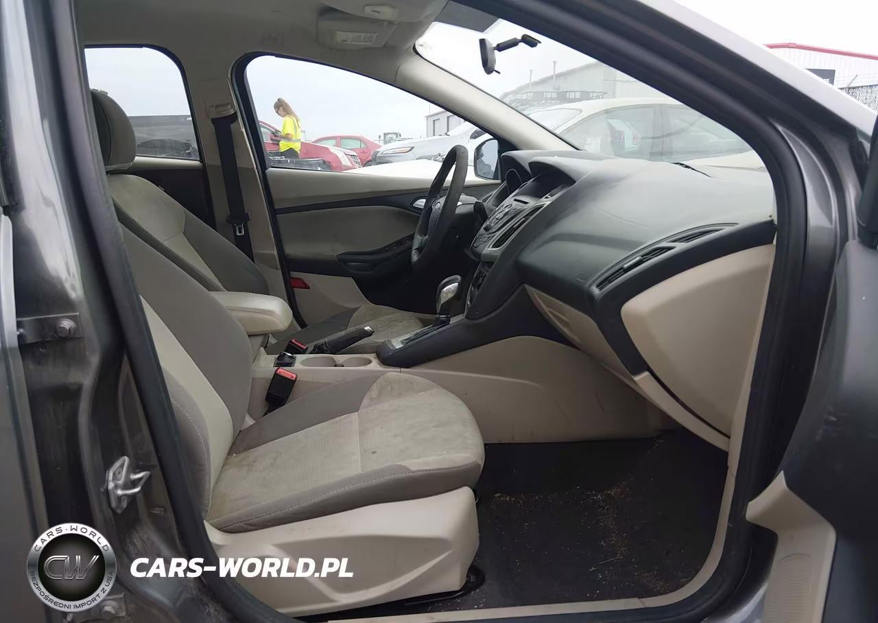 2013 Ford Focus Se VIN:1FADP3F29DL364032 - 5