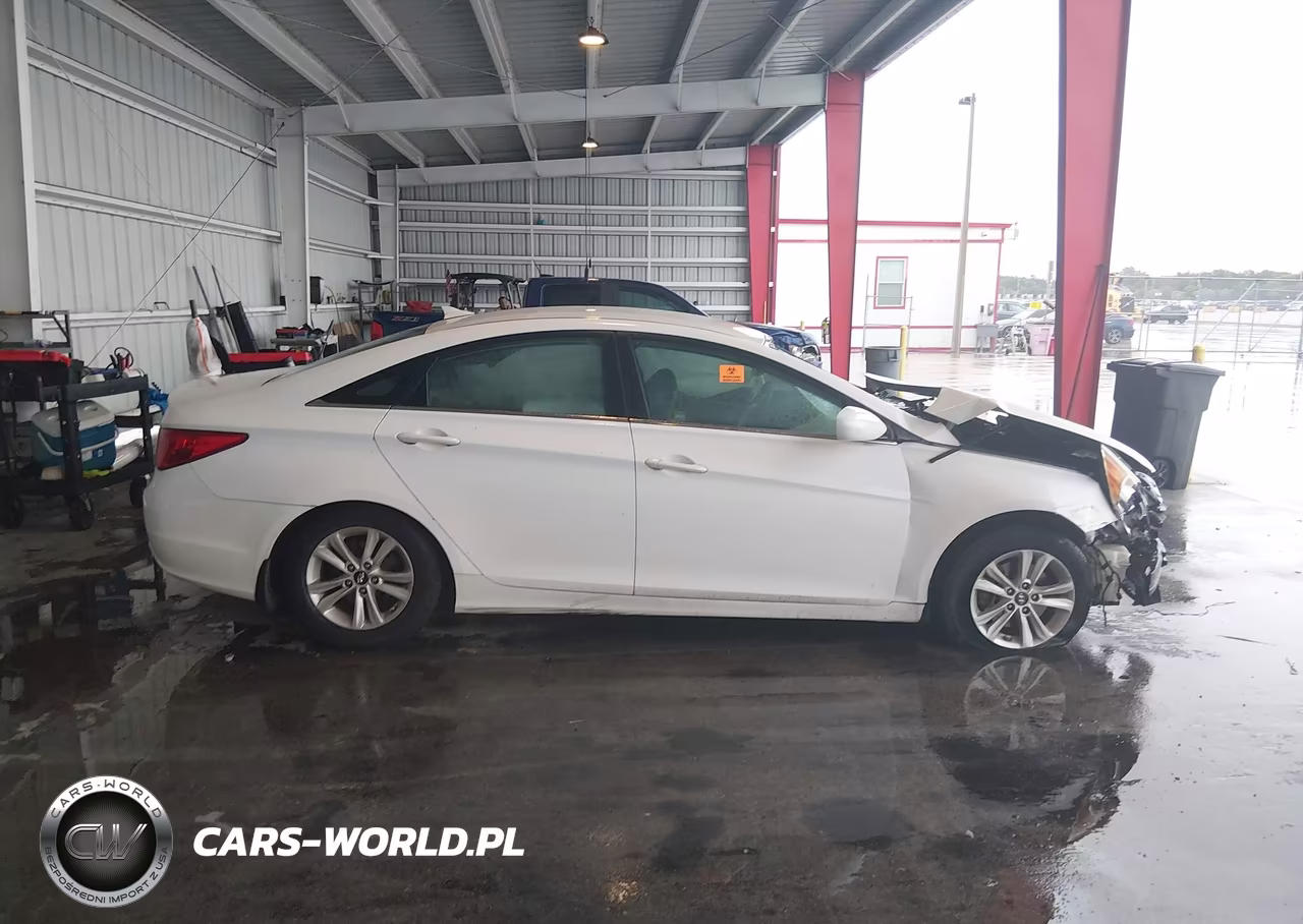 2013 Hyundai Sonata Gls VIN:5NPEB4AC4DH616972 - 12