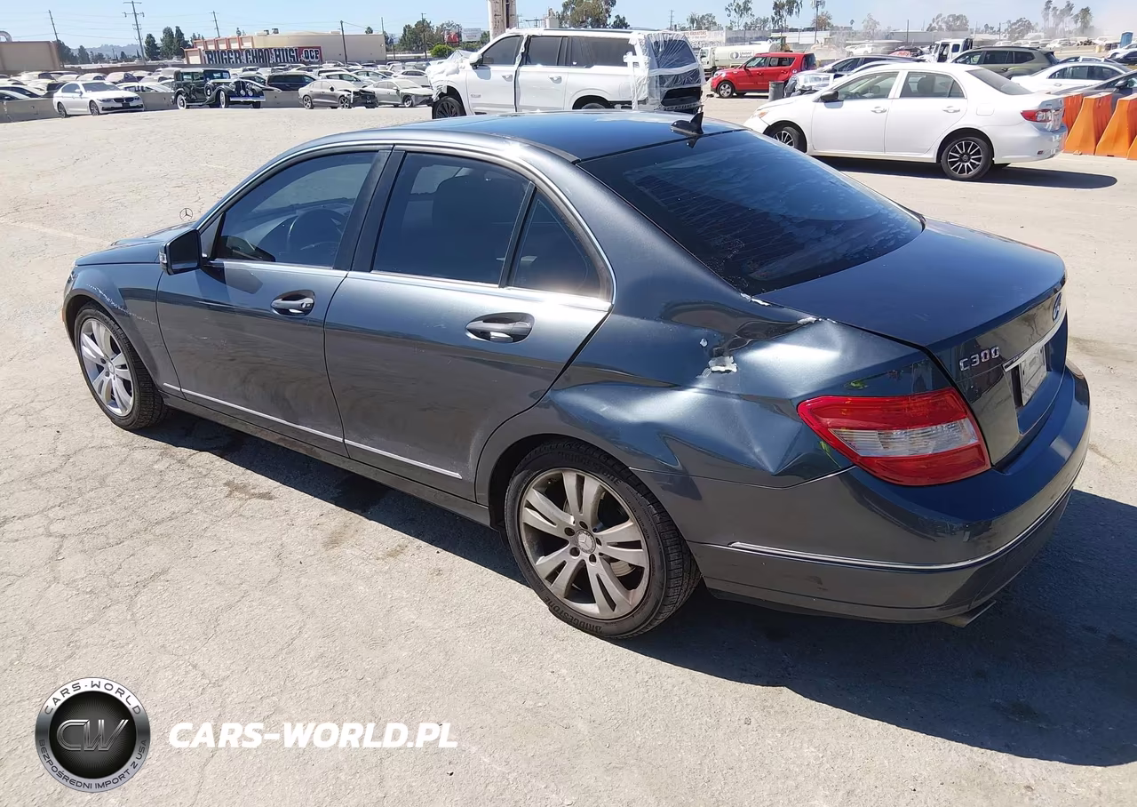 2011 Mercedes-Benz C 300 Luxury VIN:WDDGF5EB5BA505474 - 3