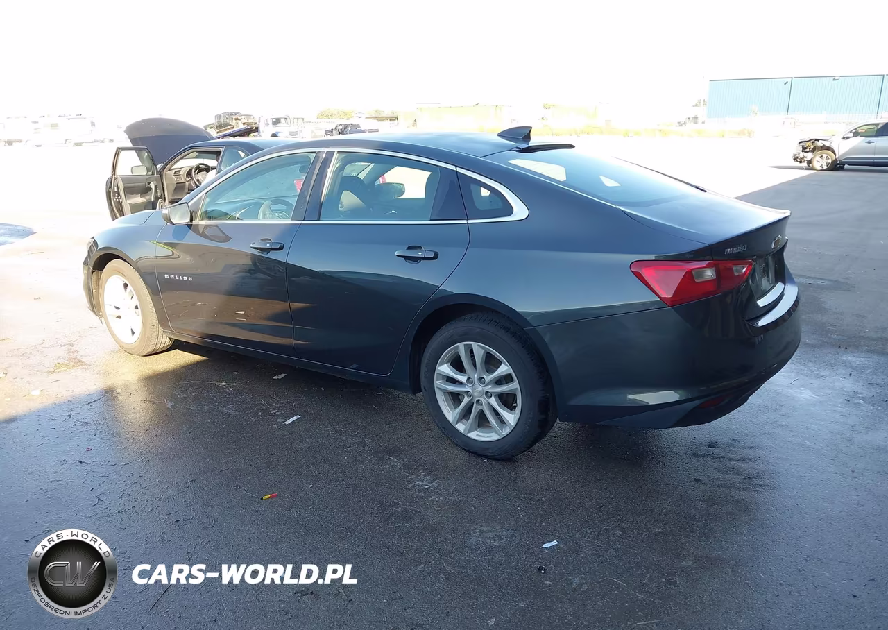 2017 Chevrolet Malibu 1Lt VIN:1G1ZE5ST3HF288191 - 3