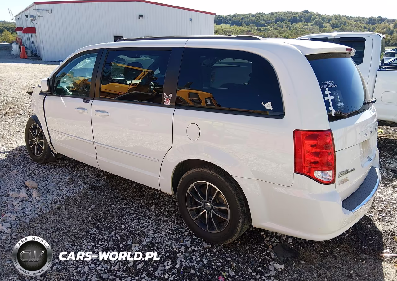 2017 Dodge Grand Caravan Gt VIN:2C4RDGEGXHR698161 - 3