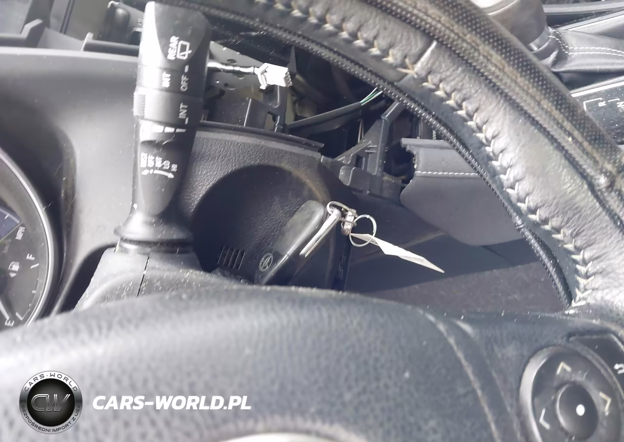 2017 Toyota Corolla Im VIN:JTNKARJE5HJ536108 - 11