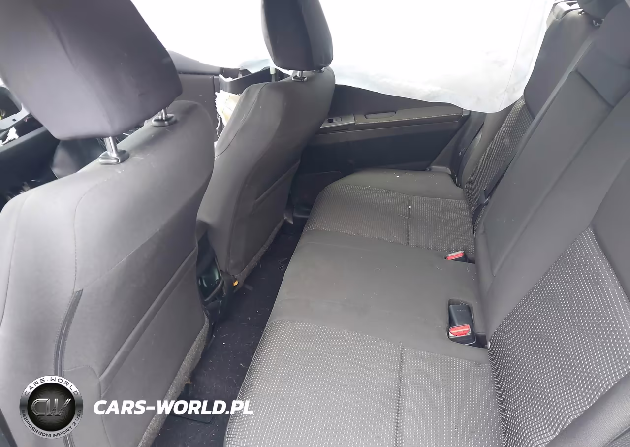 2017 Toyota Corolla Im VIN:JTNKARJE5HJ536108 - 8