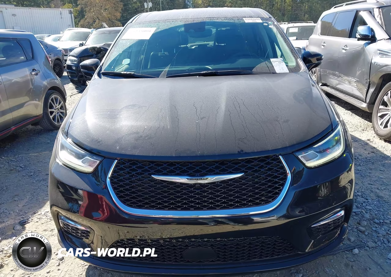 2024 Chrysler Pacifica Hybrid Select VIN:2C4RC1S7XRR156936 - 12
