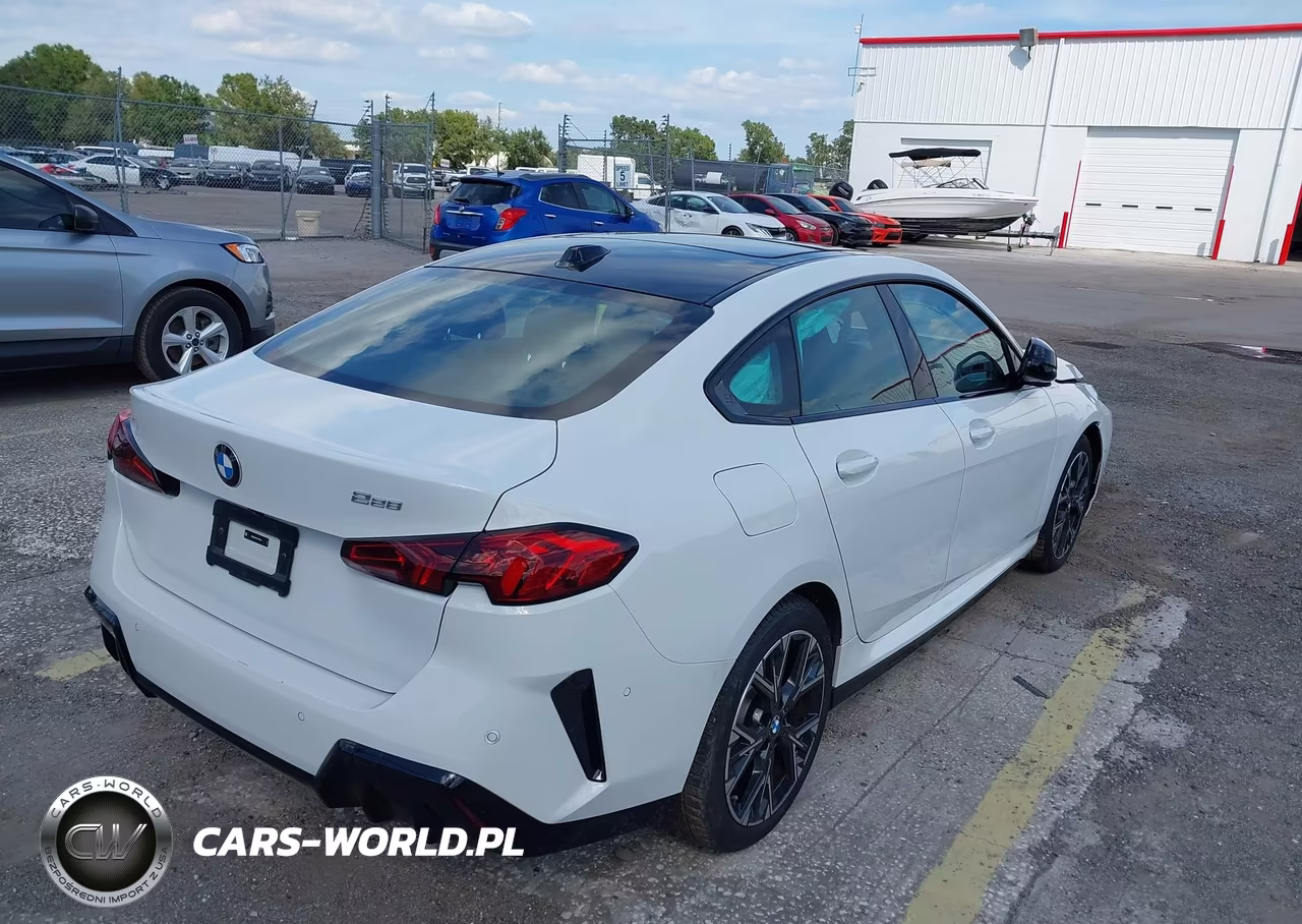 2026 BMW 228 Gran Coupe VIN:WBA83GG04T7U40210 - 4