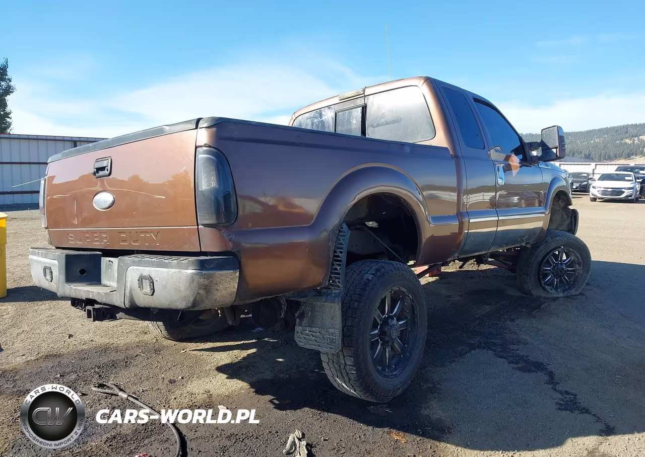 2011 Ford F-250 Lariat VIN:1FT7X2BT3BEC74747 - 4