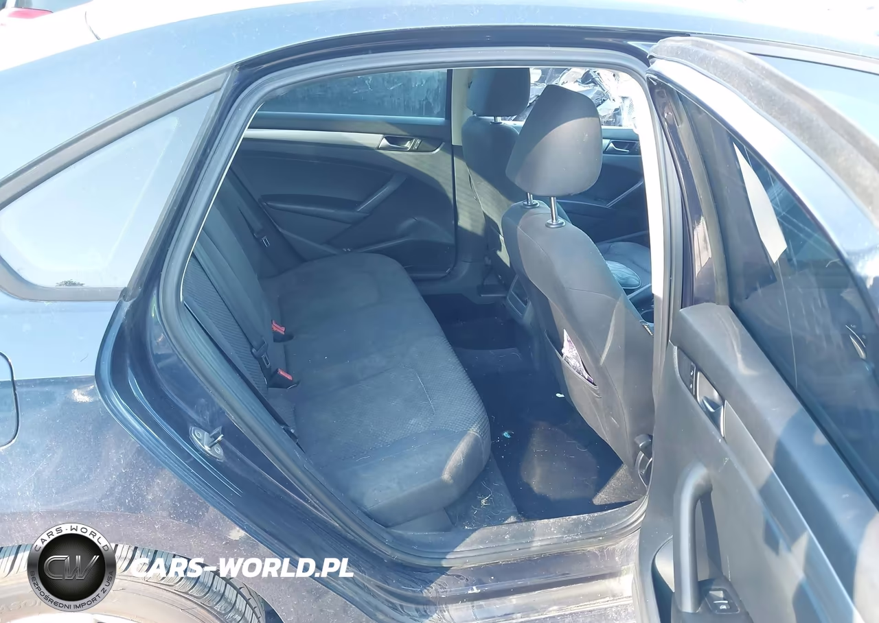 2013 Volkswagen Passat 2.5L S VIN:1VWAP7A37DC127654 - 8