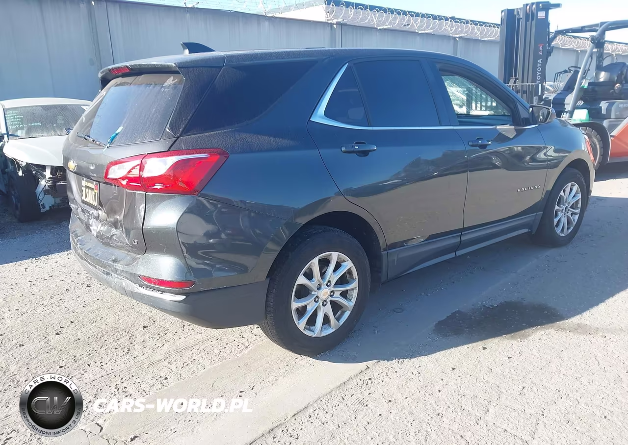 2018 Chevrolet Equinox Lt VIN:2GNAXJEV8J6226815 - 4
