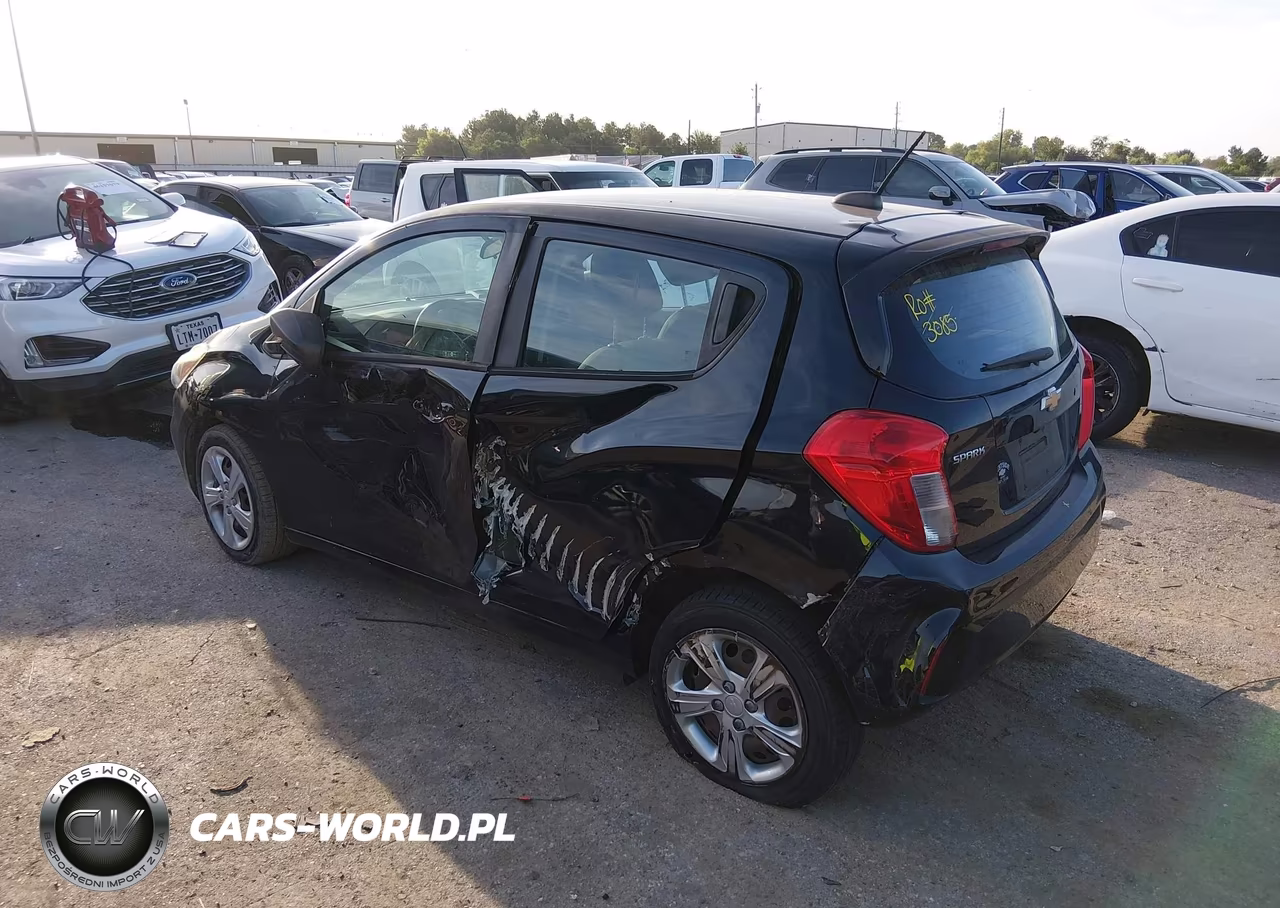 2019 Chevrolet Spark Ls Cvt VIN:KL8CB6SA9KC747087 - 3