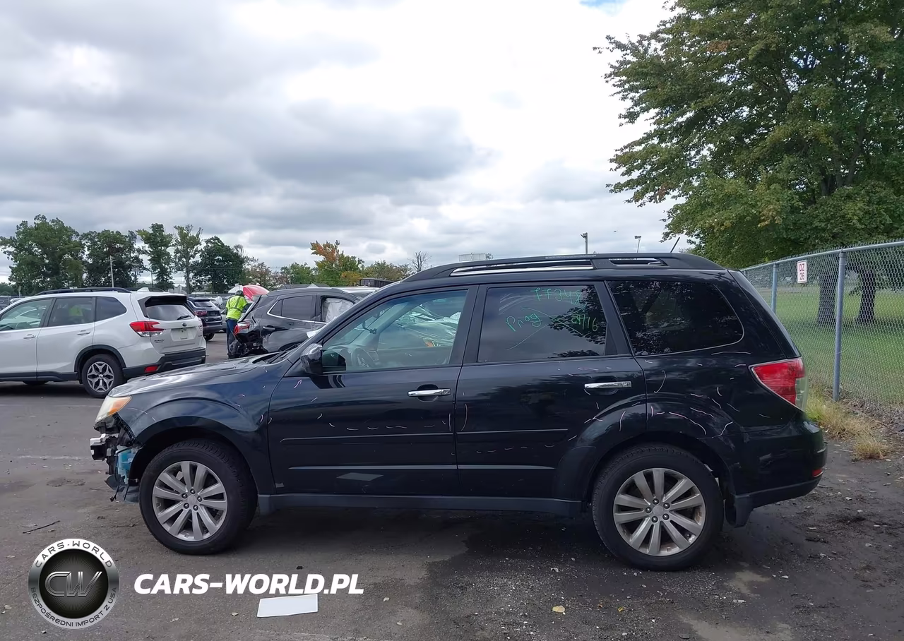 2011 Subaru Forester 2.5X Limited VIN:JF2SHAEC9BH776059 - 14