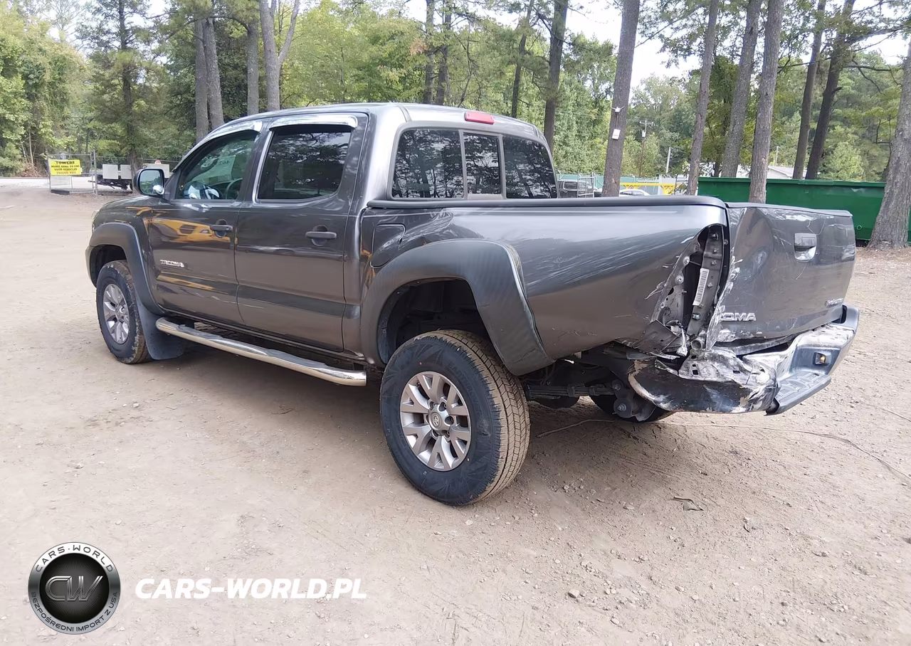 2015 Toyota Tacoma Prerunner VIN:5TFJX4GN3FX045975 - 3