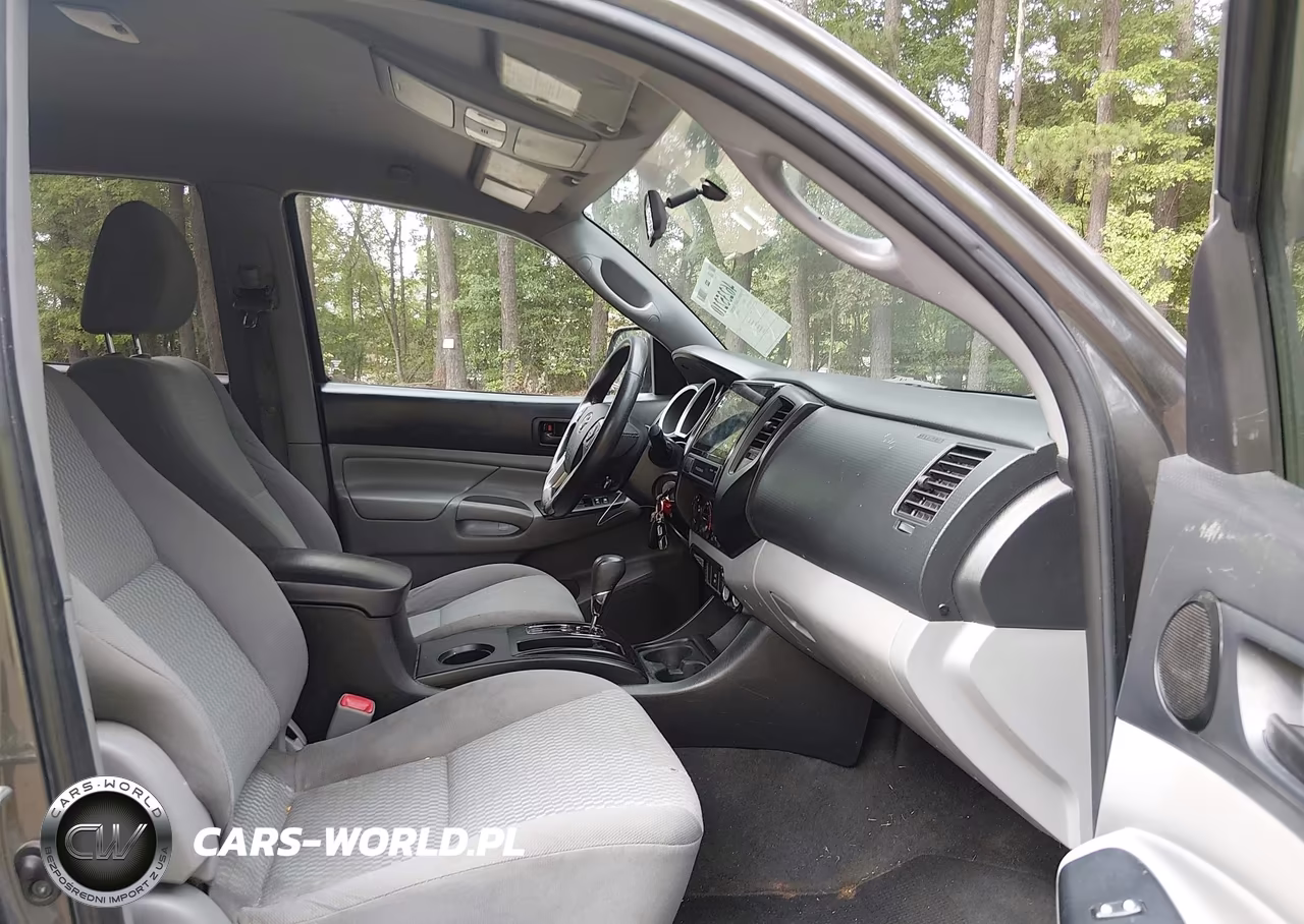 2015 Toyota Tacoma Prerunner VIN:5TFJX4GN3FX045975 - 5
