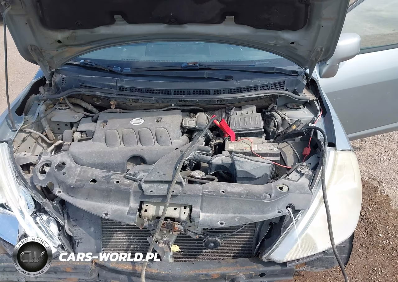 2010 Nissan Versa 1.8S VIN:3N1BC1AP1AL428586 - 10