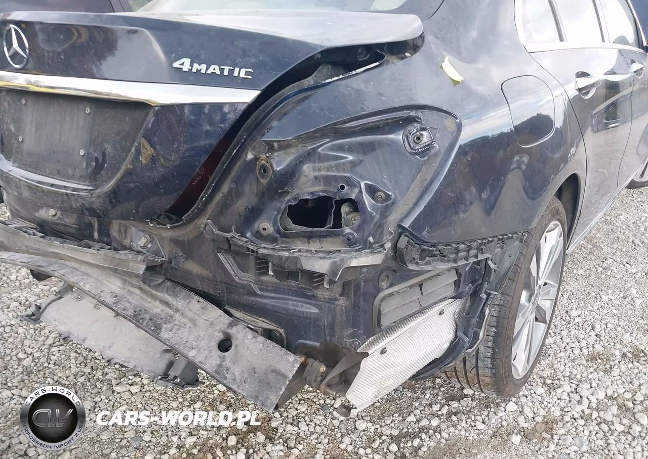 2019 Mercedes-Benz C 300 4Matic VIN:55SWF8EB2KU289838 - 18