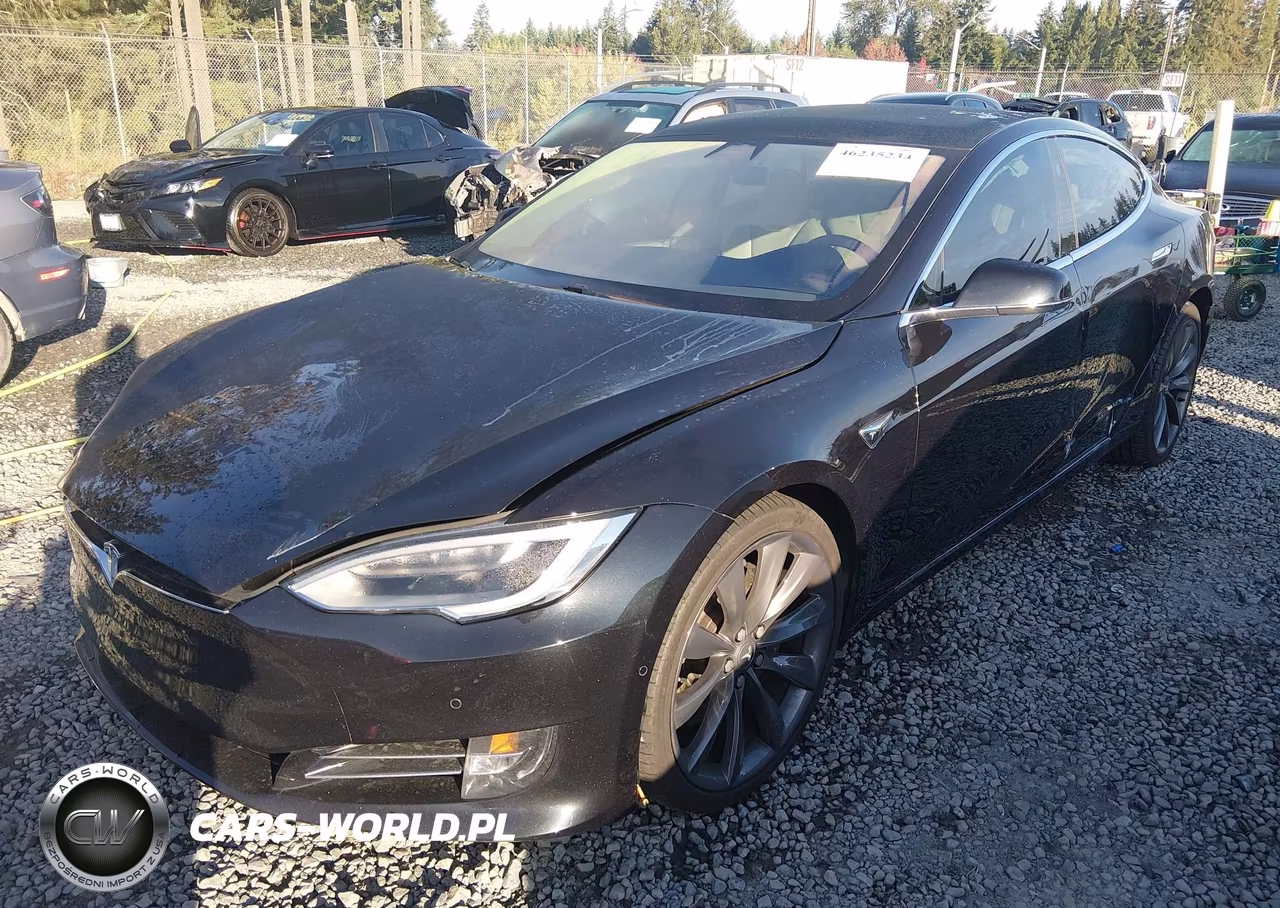2017 Tesla Model S VIN:5YJSA1E28HF223745 - 2