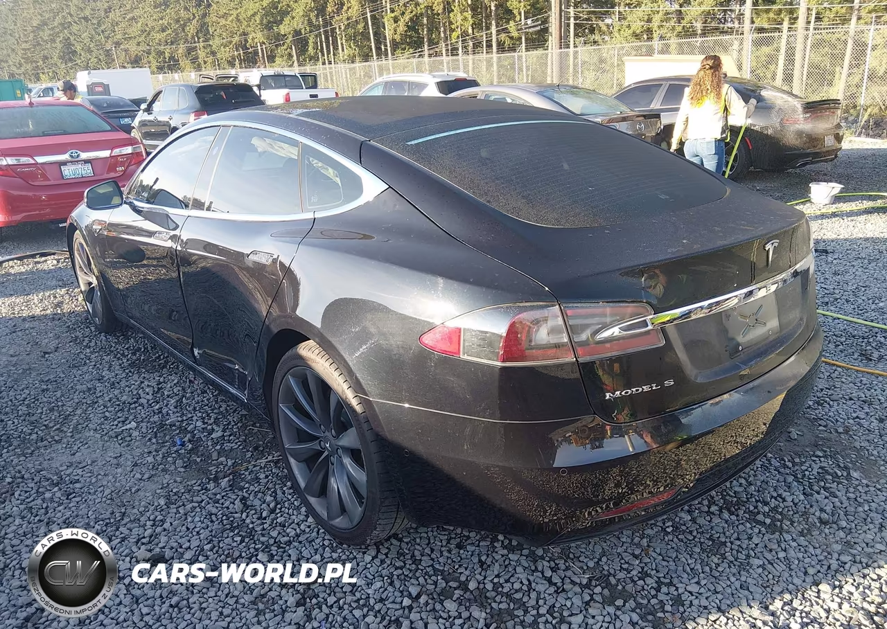 2017 Tesla Model S VIN:5YJSA1E28HF223745 - 3