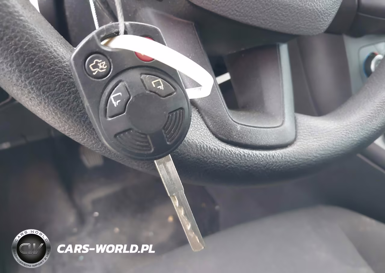 2018 Ford Focus Se VIN:1FADP3FE5JL321636 - 11