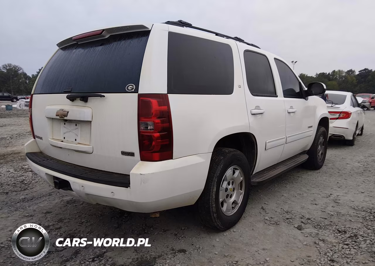 2010 Chevrolet Tahoe Lt VIN:1GNMCBE33AR186158 - 4
