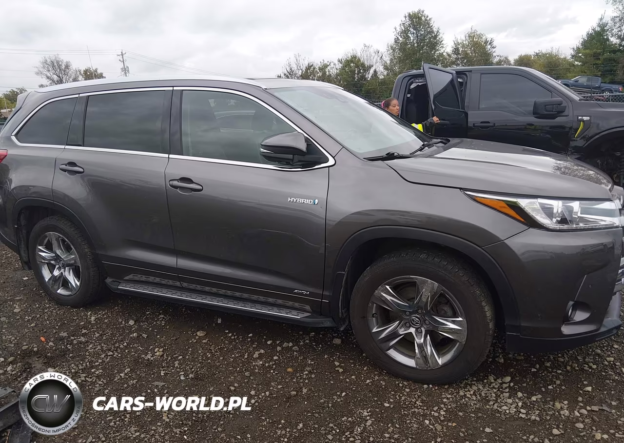 2017 Toyota Highlander Hybrid Limited Platinum VIN:5TDDGRFH7HS035996 - 13