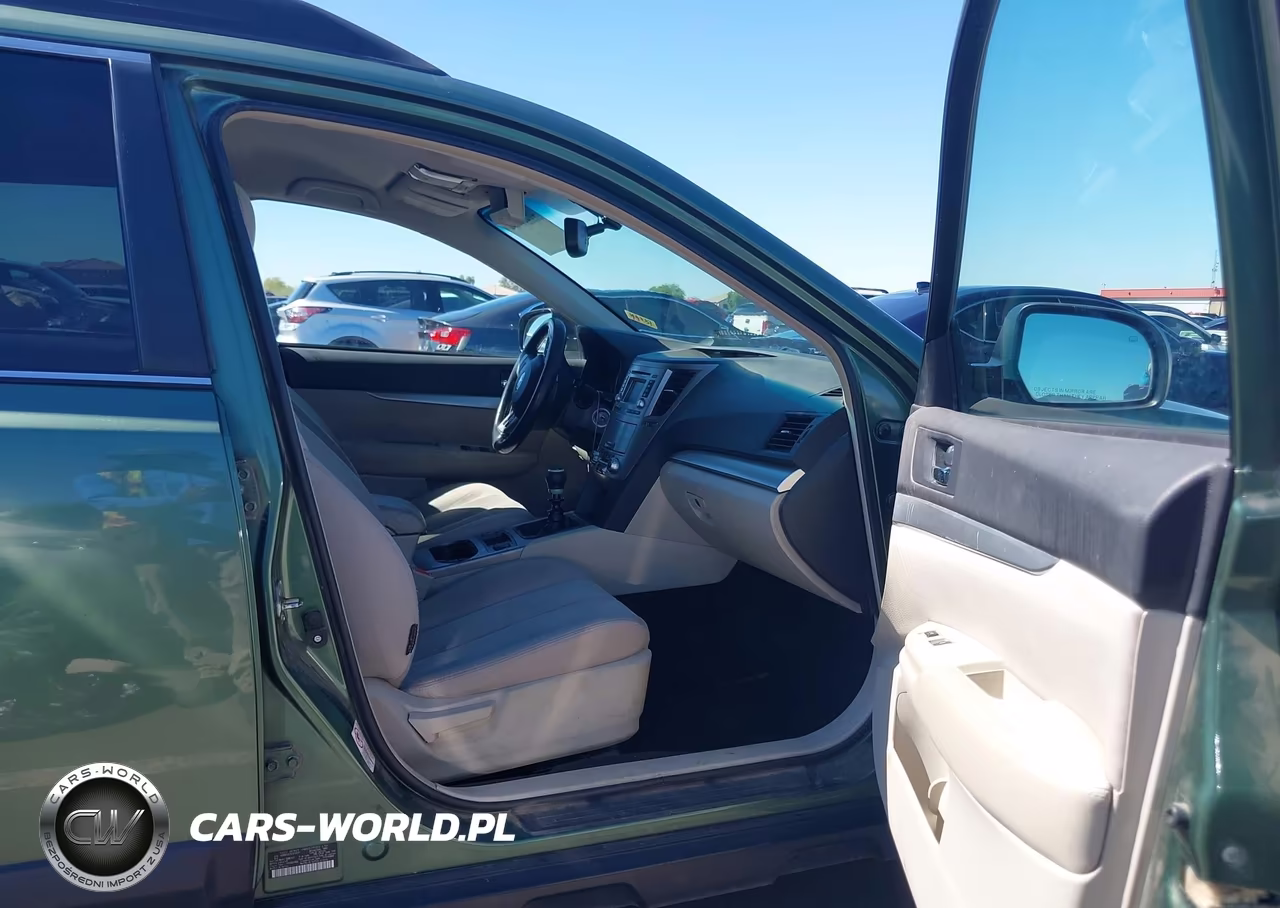 2014 Subaru Outback 2.5I Premium VIN:4S4BRCCC1E1275721 - 5
