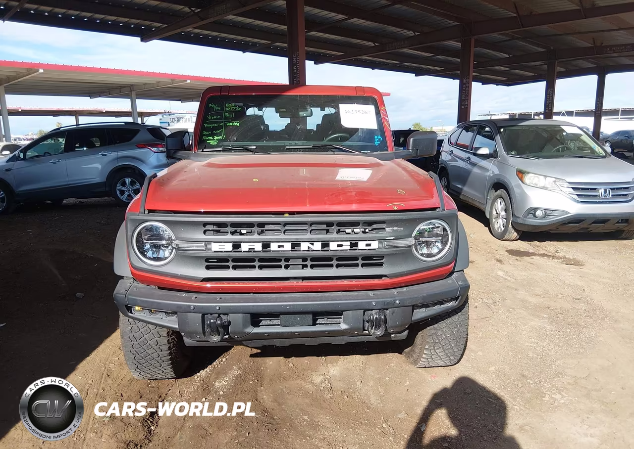 2023 Ford Bronco Black Diamond VIN:1FMEE5DP5PLC14661 - 12