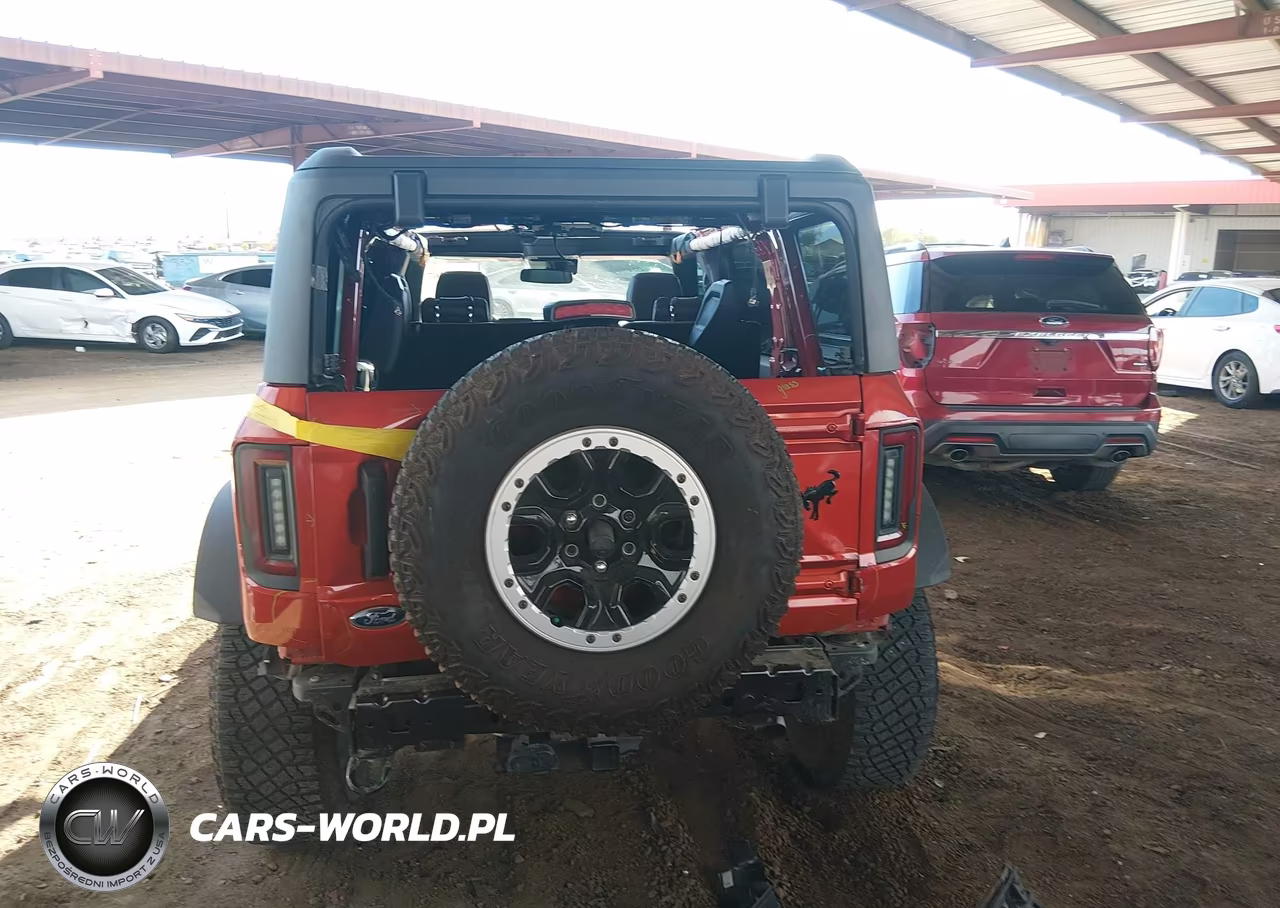2023 Ford Bronco Black Diamond VIN:1FMEE5DP5PLC14661 - 16