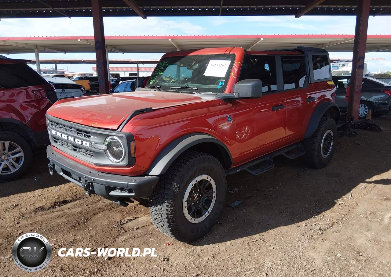 2023 Ford Bronco Black Diamond VIN:1FMEE5DP5PLC14661 - 2