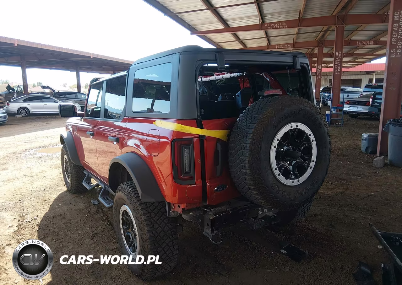 2023 Ford Bronco Black Diamond VIN:1FMEE5DP5PLC14661 - 6