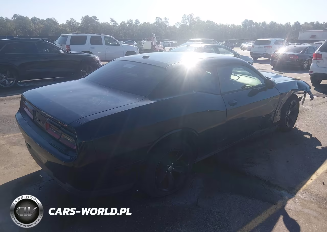 2015 Dodge Challenger Sxt VIN:2C3CDZAG2FH894593 - 4