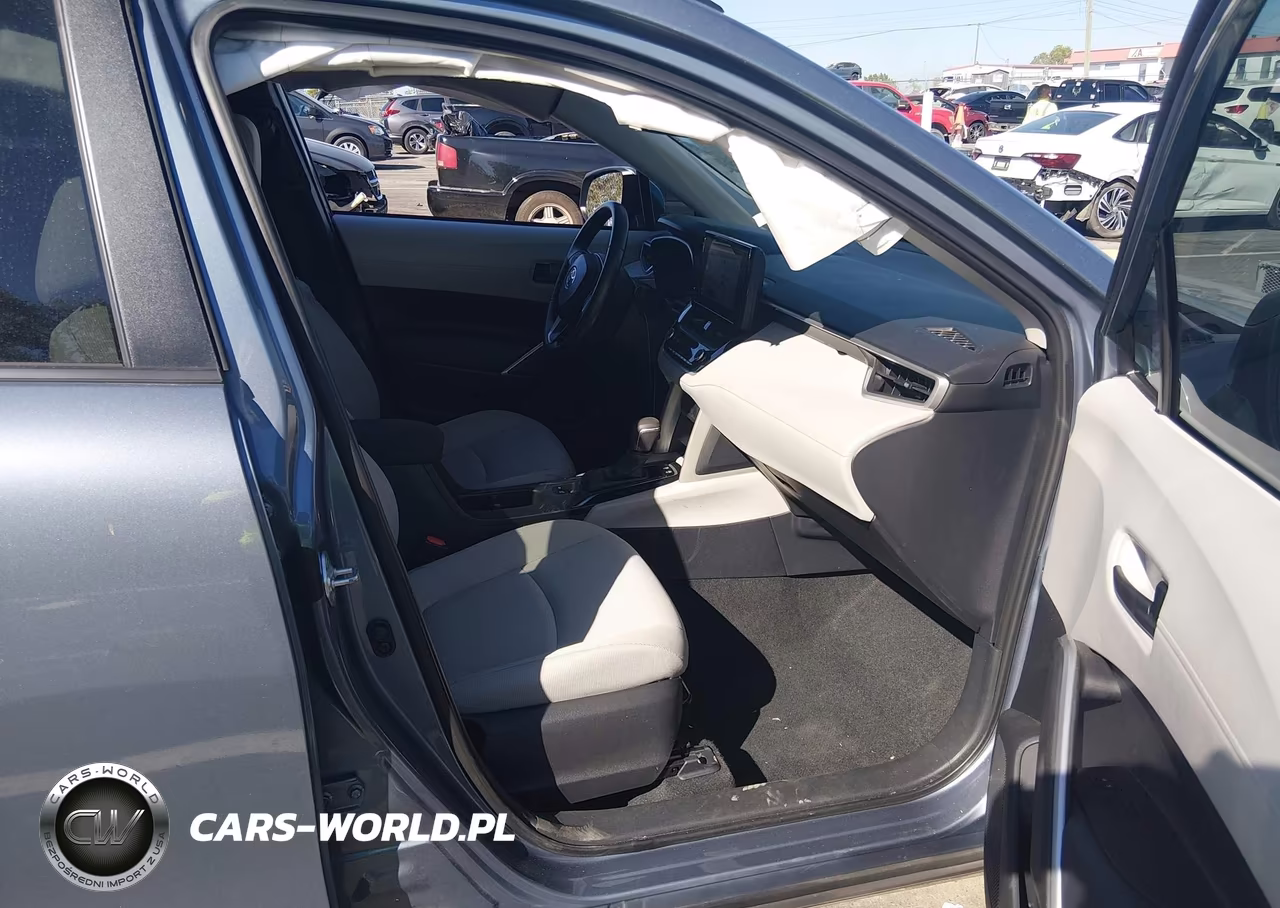 2024 Toyota Corolla Cross Le VIN:7MUBAAAG5RV103597 - 5