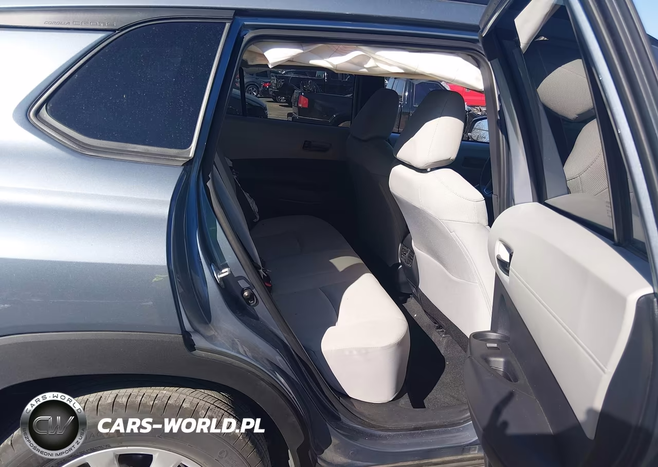 2024 Toyota Corolla Cross Le VIN:7MUBAAAG5RV103597 - 8