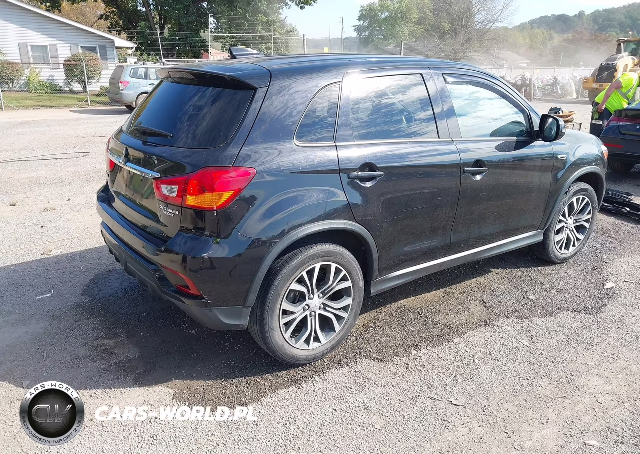 2018 Mitsubishi Outlander Sport 2.0 Es VIN:JA4AP3AU1JZ006156 - 4