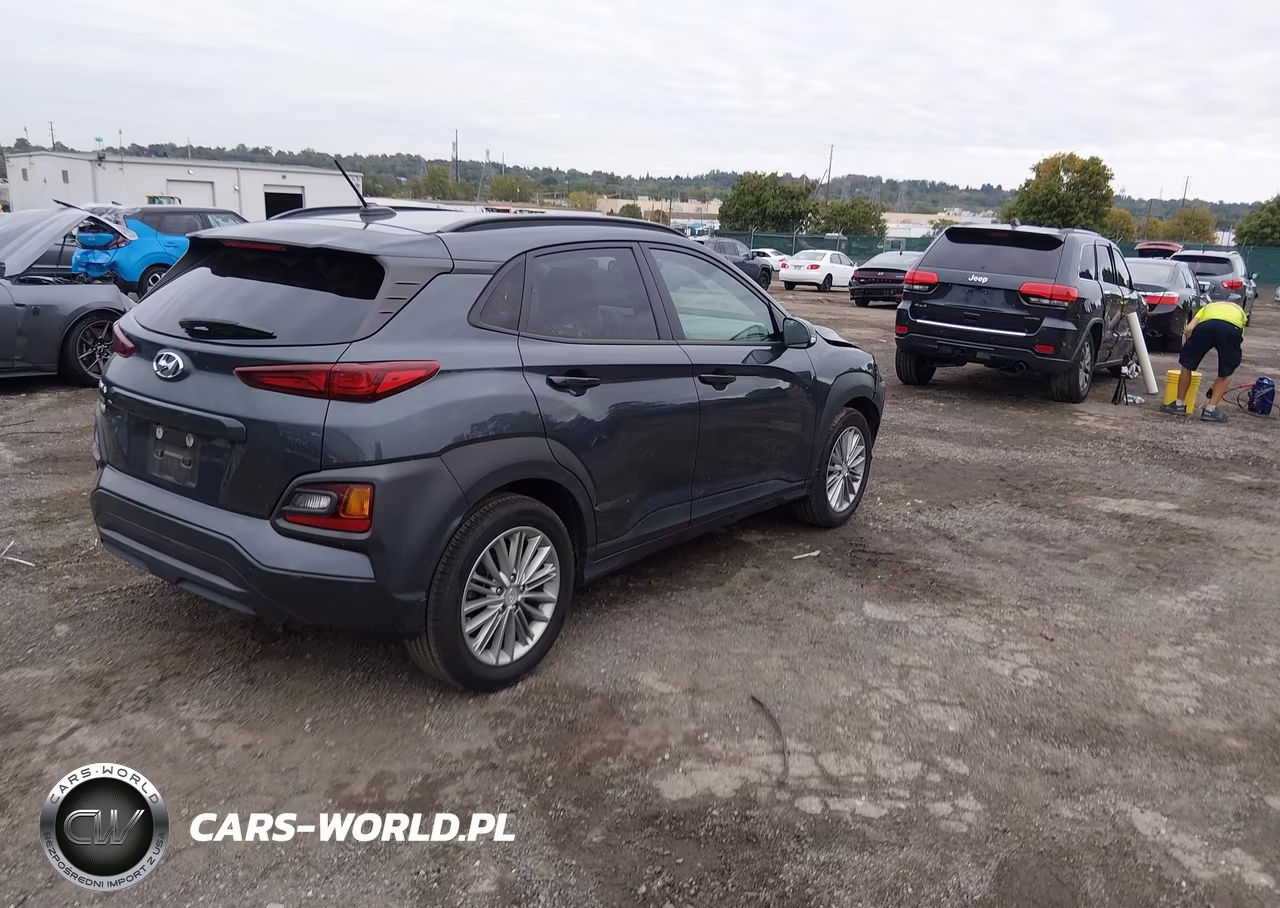 2019 Hyundai Kona Sel VIN:KM8K22AA6KU335647 - 4