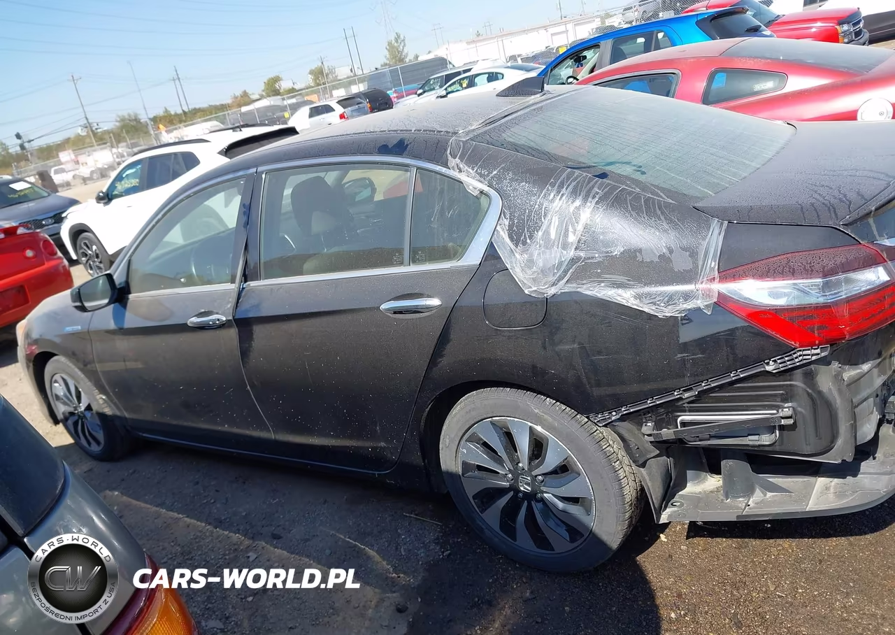 2017 Honda Accord Hybrid Ex-L VIN:JHMCR6F54HC017014 - 15